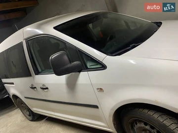 Авто Volkswagen Caddy 2008 № 8647909