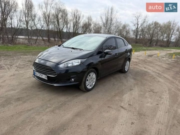 Авто Ford Fiesta 2015 № 8647978