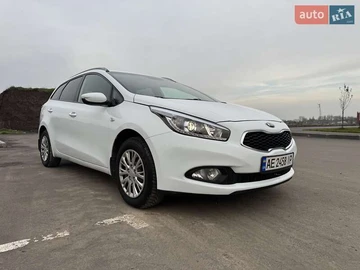 Авто KIA Ceed 2013 № 8648053