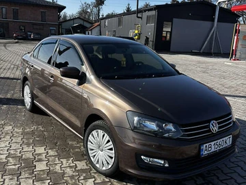 Авто Volkswagen Polo 2017 № 8648203