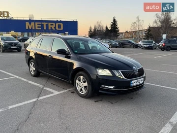 Авто Skoda Octavia 2018 № 8648270