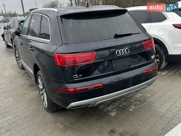 Авто Audi Q7 2017 № 8648272