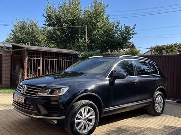 Авто Volkswagen Touareg 2014 № 8648513