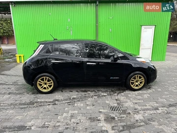 Авто Nissan Leaf 2015 № 8648878