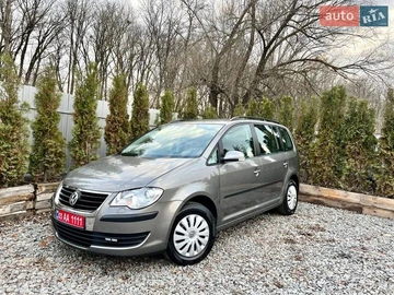 Авто Volkswagen Touran 2007 № 8648884