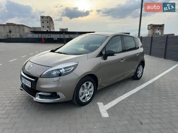 Авто Renault Scenic 2013 № 8648901