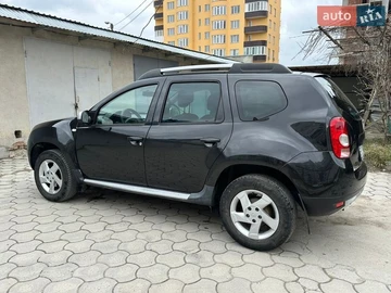 Авто Renault Duster 2010 № 8648904