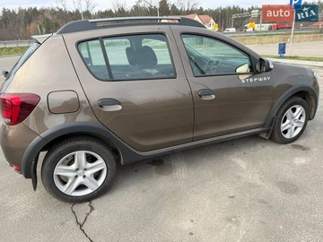 Авто Renault Sandero Stepway 2021 № 8649113