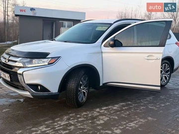 Авто Mitsubishi Outlander 2018 № 8649145