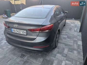 Авто Hyundai Elantra 2018 № 8649150