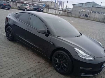 Авто Tesla Model 3 2018 № 8649333