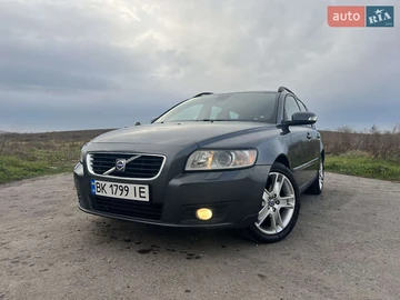 Авто Volvo V50 2007 № 8649760