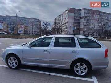 Авто Skoda Octavia 2009 № 8649888