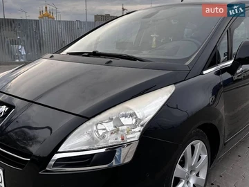 Авто Peugeot 5008 2011 № 8650039