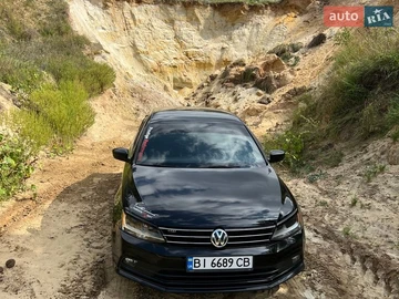 Авто Volkswagen Jetta 2015 № 8650043