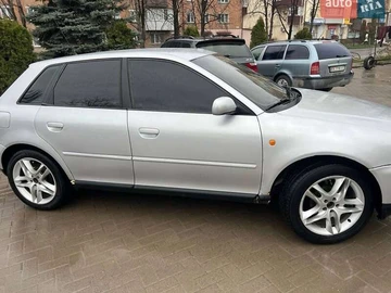 Авто Audi A3 1999 № 8650148