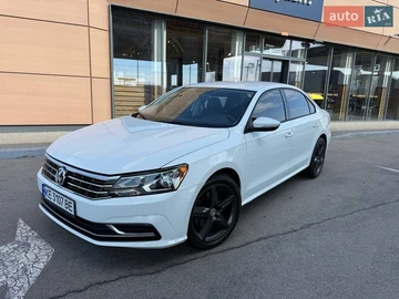 Авто Volkswagen Passat 2017 № 8650198