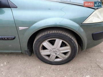 Авто Renault Megane 2004 № 8650345