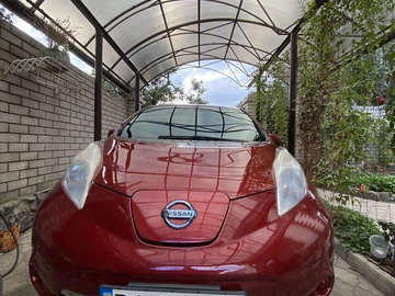 Авто Nissan Leaf 2013 № 8650348