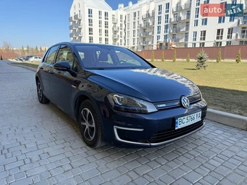 Авто Volkswagen E-Golf 2015 № 8650385