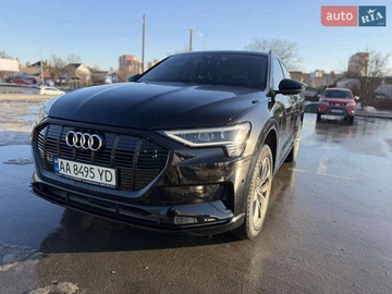 Авто Audi E-Tron 2021 № 8650600