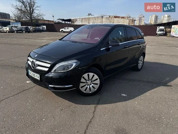 Авто Mercedes B-Class 2015 № 8650815