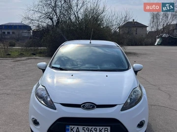 Авто Ford Fiesta 2012 № 8651172