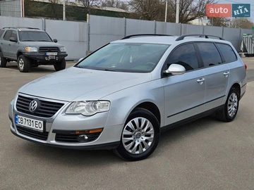 Авто Volkswagen Passat 2008 № 8651180