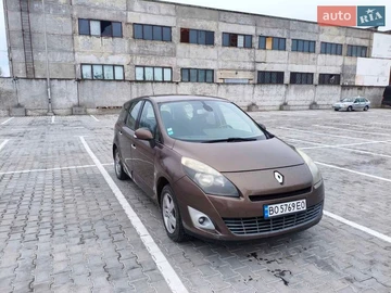 Авто Renault Grand Scenic 2010 № 8651187
