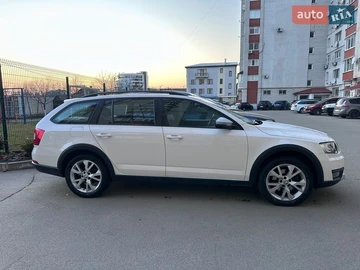 Авто Skoda Octavia Scout 2017 № 8651432