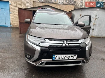 Авто Mitsubishi Outlander 2019 № 8651470