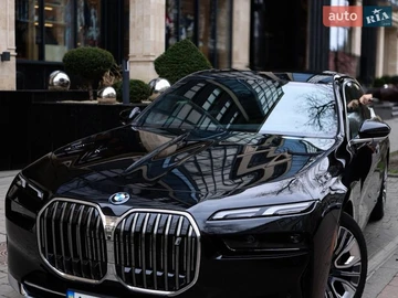 Авто BMW I7 2022 № 8651509