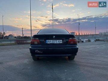 Авто BMW 5 Series 1999 № 8651535