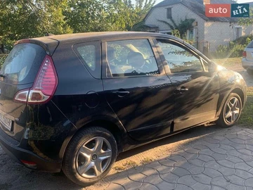 Авто Renault Grand Scenic 2011 № 8651585