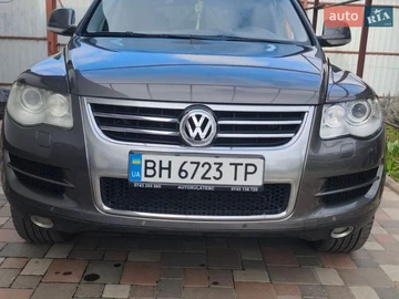 Авто Volkswagen Touareg 2007 № 8651844