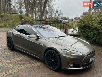 Авто Tesla Model S 2015 № 8651850