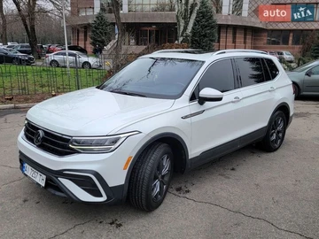 Авто Volkswagen Tiguan 2023 № 8652033