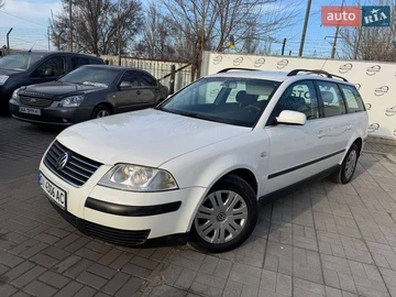 Авто Volkswagen Passat 2001 № 8652128