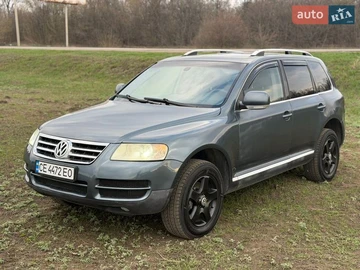 Авто Volkswagen Touareg 2005 № 8652343