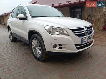Авто Volkswagen Tiguan 2010 № 8652378
