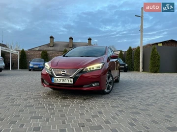 Авто Nissan Leaf 2018 № 8652460