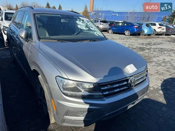 Авто Volkswagen Tiguan 2020 № 8652470