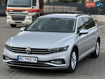 Авто Volkswagen Passat 2019 № 8652552