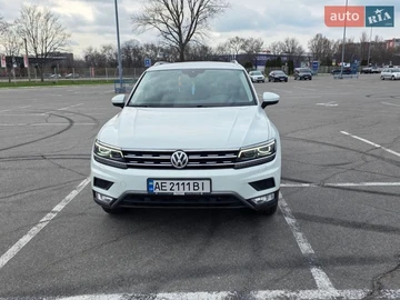 Авто Volkswagen Tiguan 2017 № 8652593