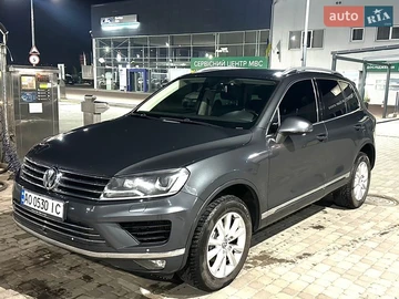 Авто Volkswagen Touareg 2016 № 8652595