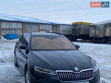Авто Skoda Superb 2021 № 8652735