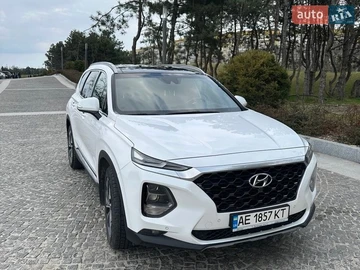 Авто Hyundai Santa Fe 2018 № 8652736