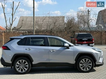 Авто Toyota Rav4 2024 № 8652748