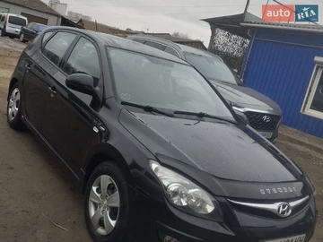 Авто Hyundai I30 2010 № 8652988