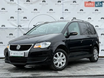 Авто Volkswagen Touran 2010 № 8653043
